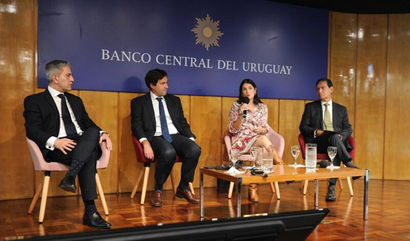 Encuesta destaca responsabilidad financiera de los uruguayos